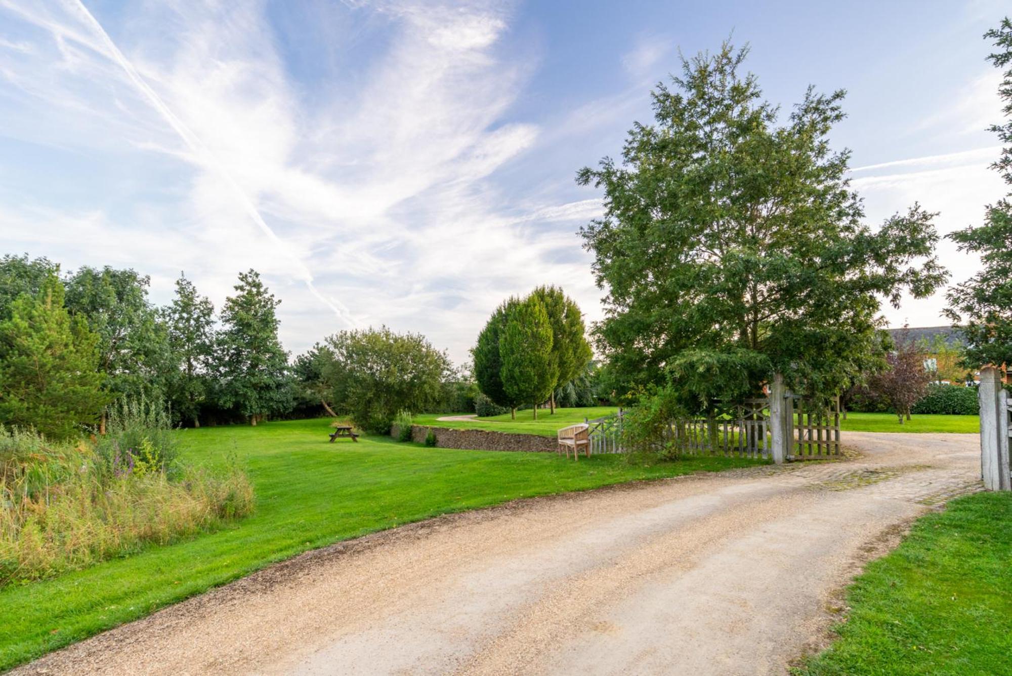 14 Acres - Luxury Countryside Retreats Hotel Market Harborough Exterior foto