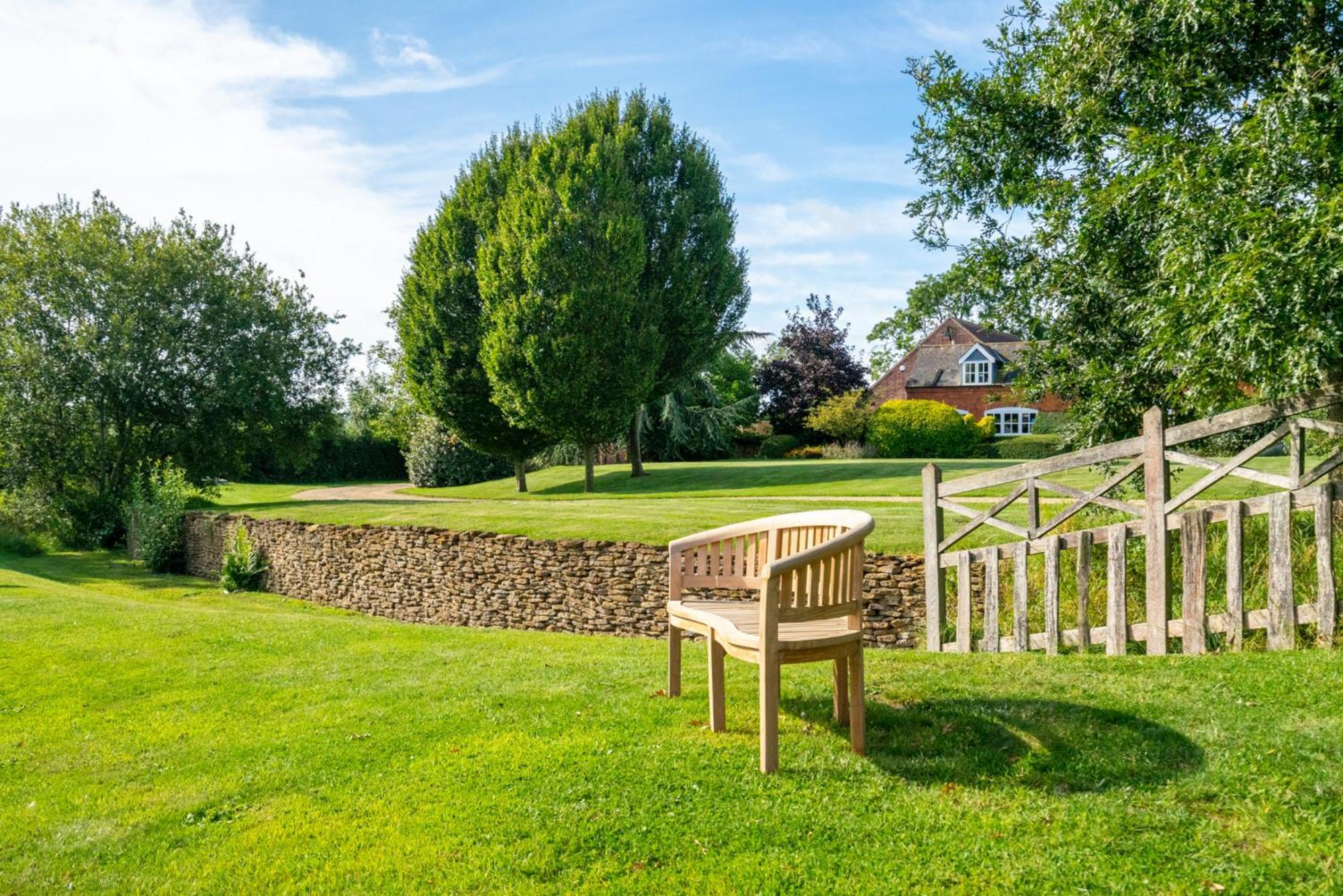 14 Acres - Luxury Countryside Retreats Hotel Market Harborough Exterior foto